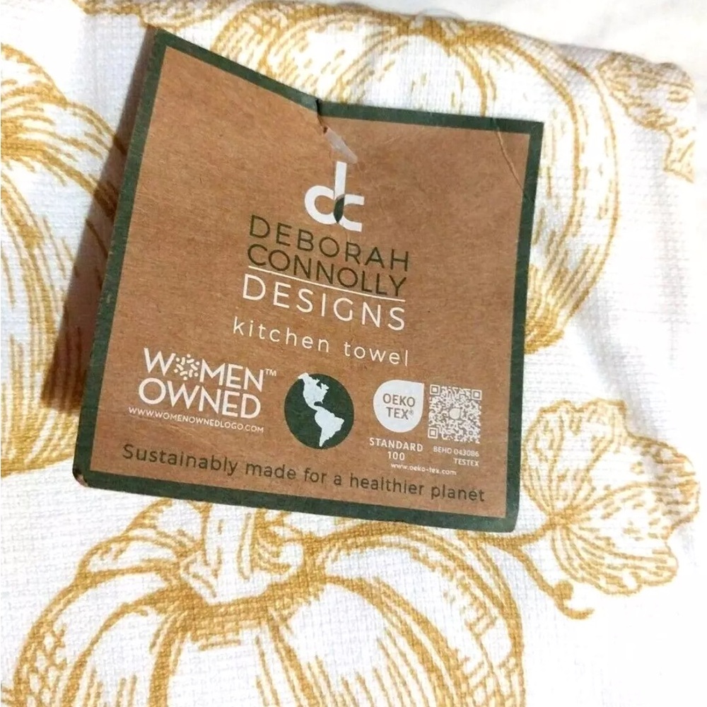 DEBORAH CONNOLLY DESIGNS Kitchen Towels White with Golden Pumpkins Set of 2 - Picture 6 of 6
